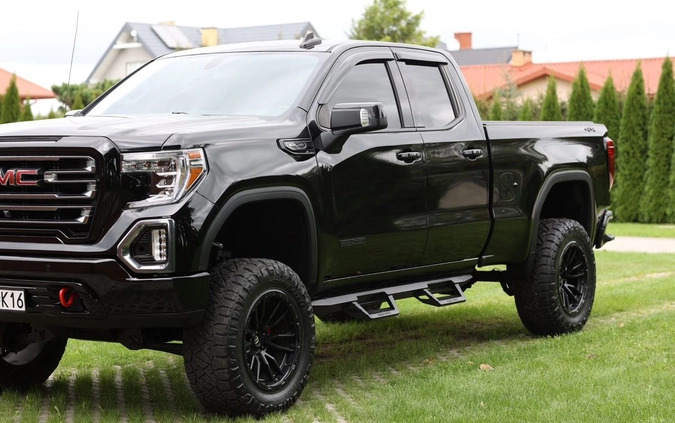 GMC Sierra cena 249000 przebieg: 48000, rok produkcji 2019 z Zamość małe 704